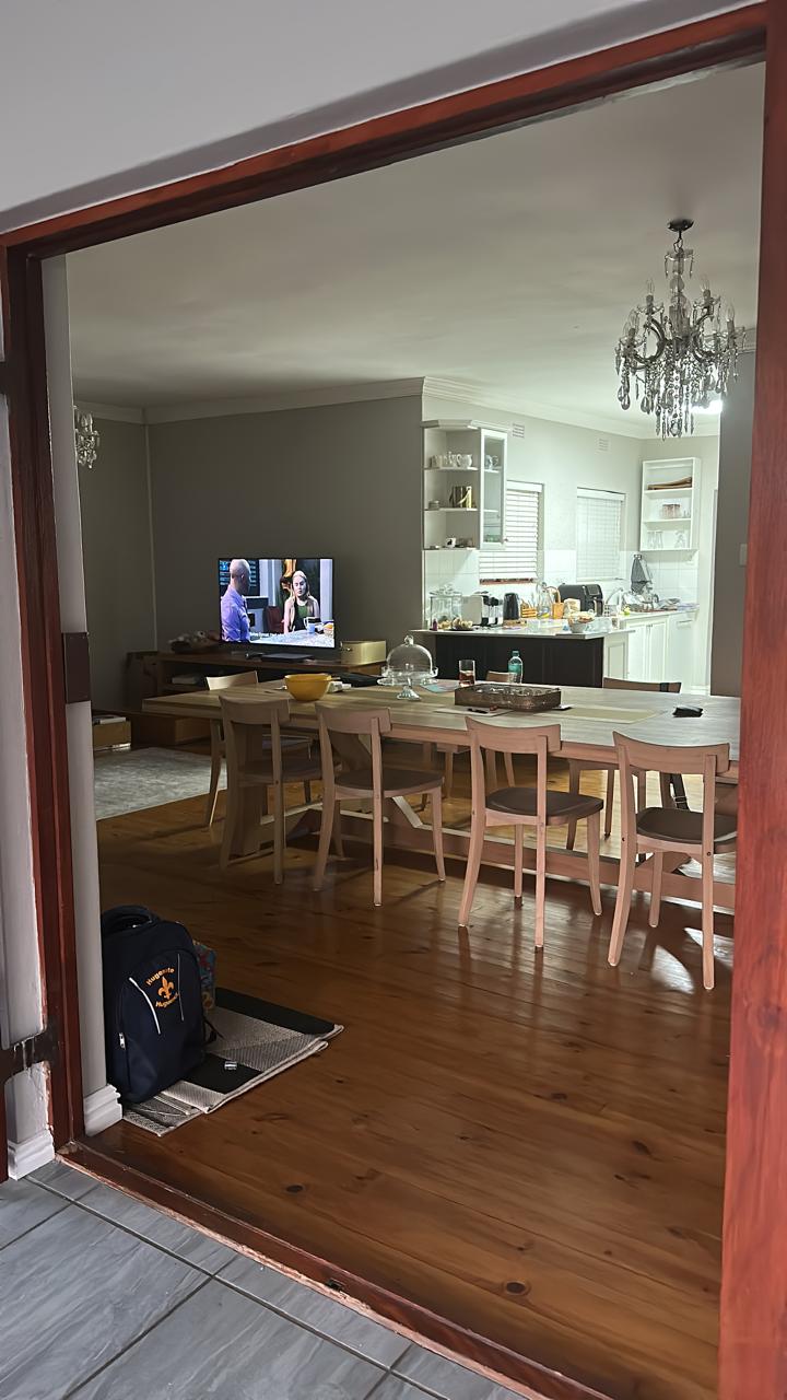 To Let 4 Bedroom Property for Rent in Nuwe Uitsig Western Cape